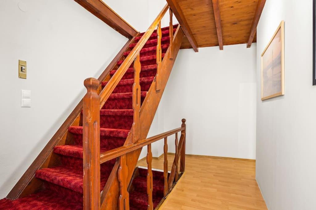 Rodon Maisonette Ferienhaus *