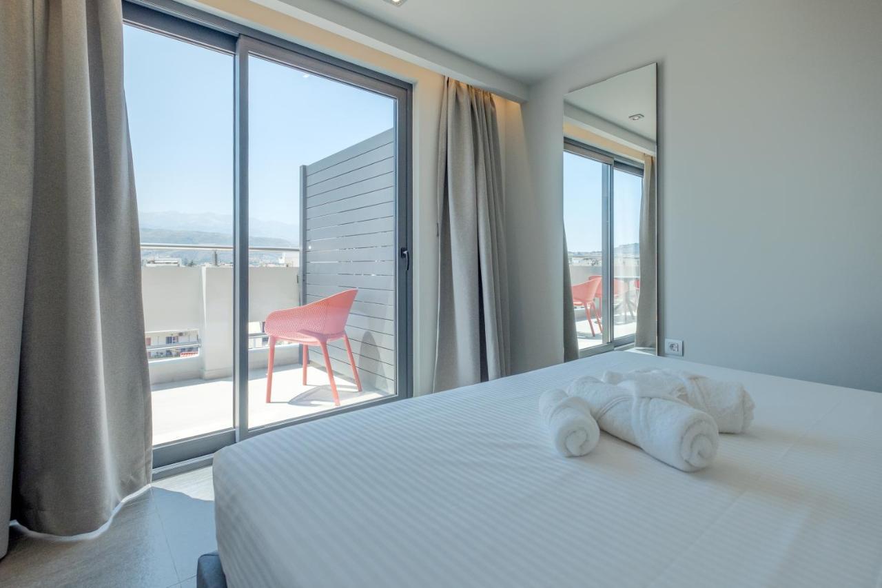 Sky-high Penthouse W. Stunning Views - 02 Chania (Crete)