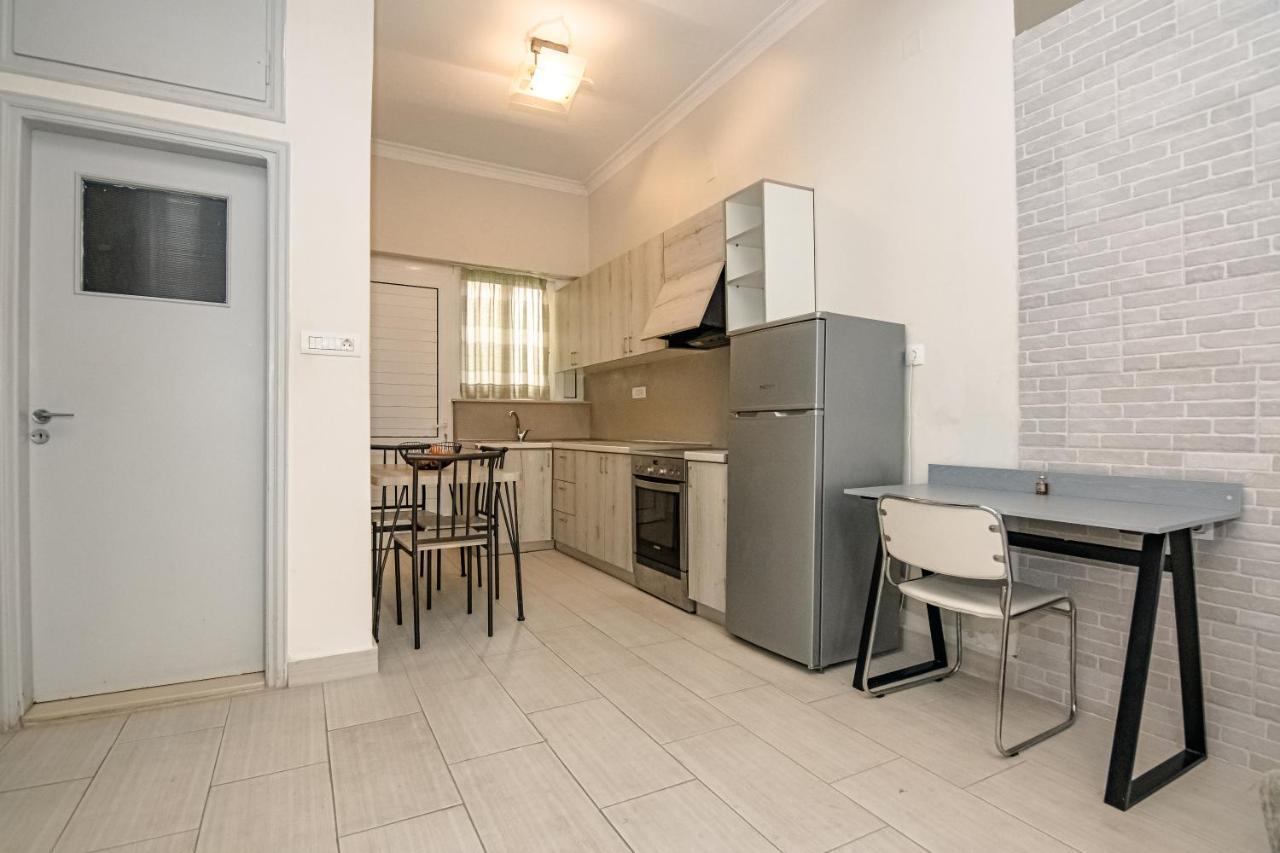 2! Apartment *