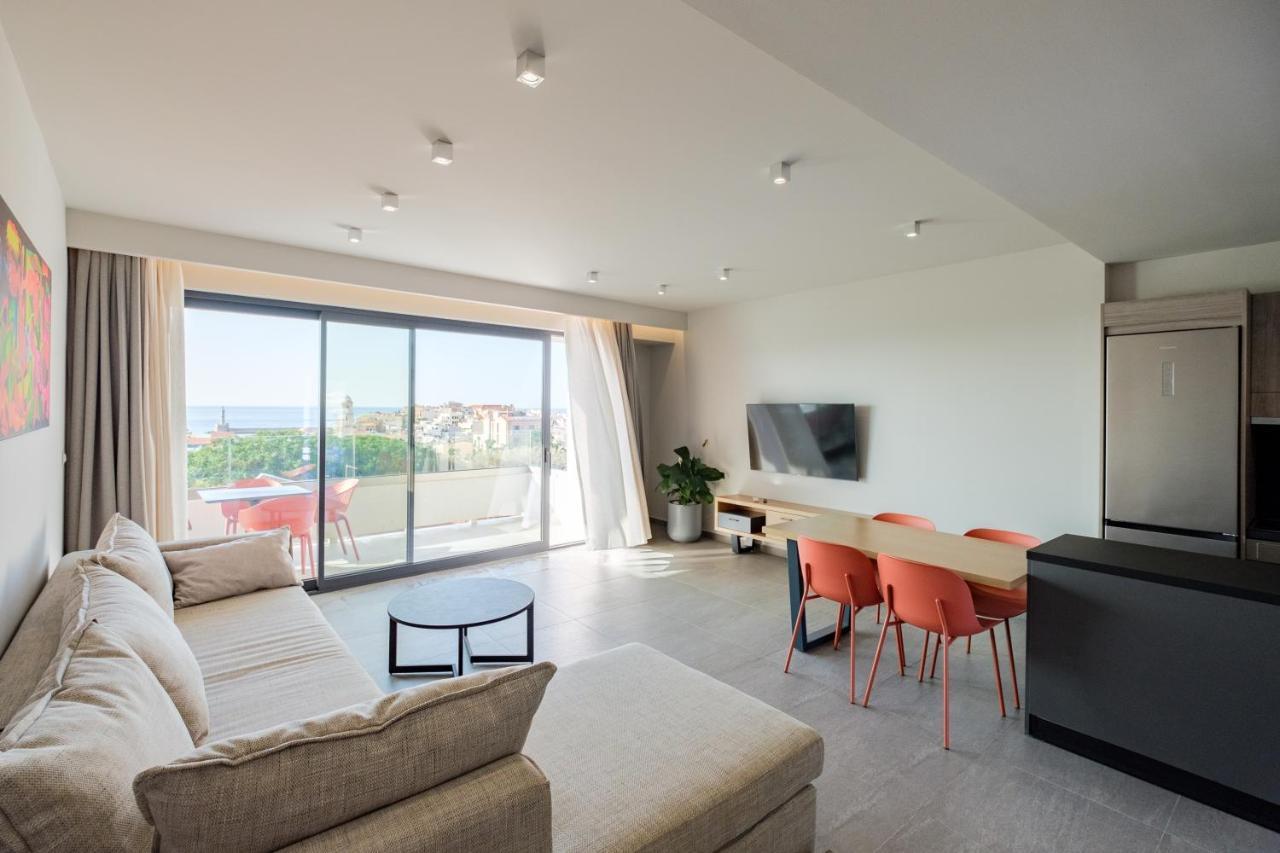 Sky-high 70sqm Penthouse W. Stunning Views - 05 Apartment