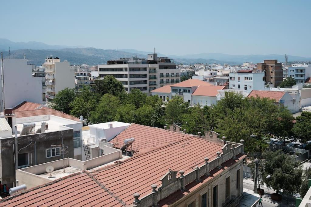 Sky-high Penthouse W. Stunning Views - 04 * Chania (Crete)