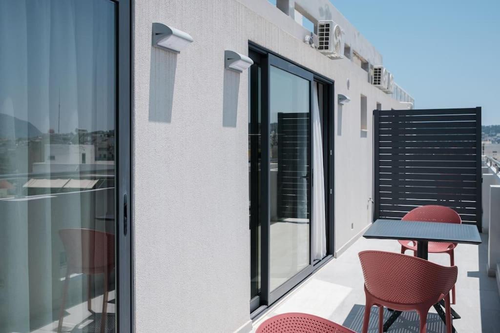 Sky-high Penthouse W. Stunning Views - 04 Apartment