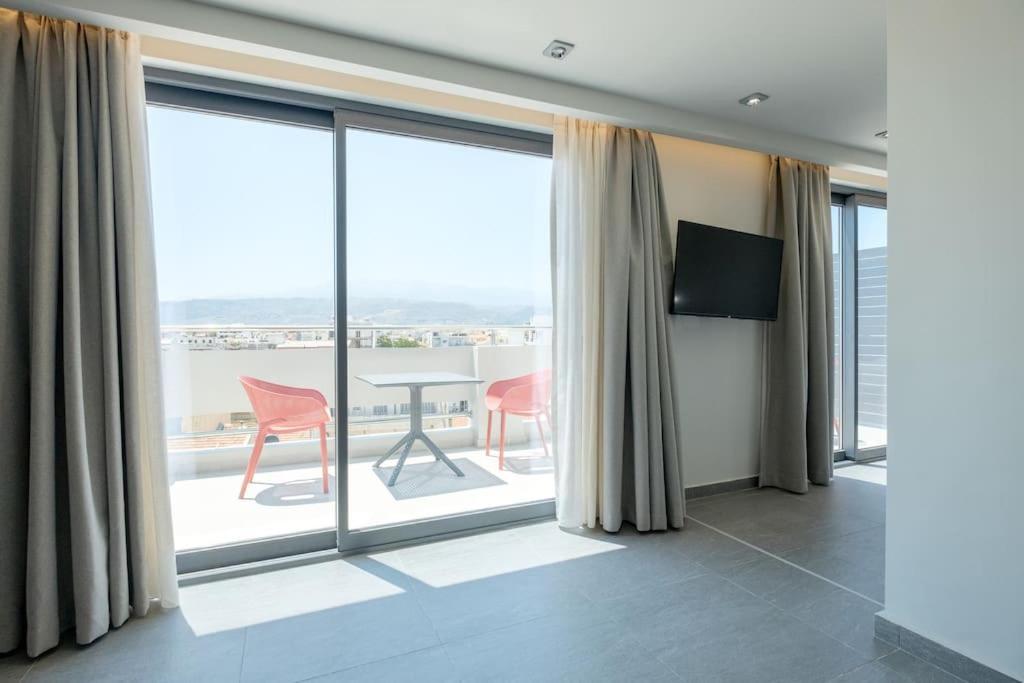 Sky-high Penthouse W. Stunning Views - 04 Apartment