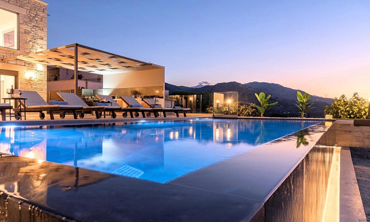 Major Villa