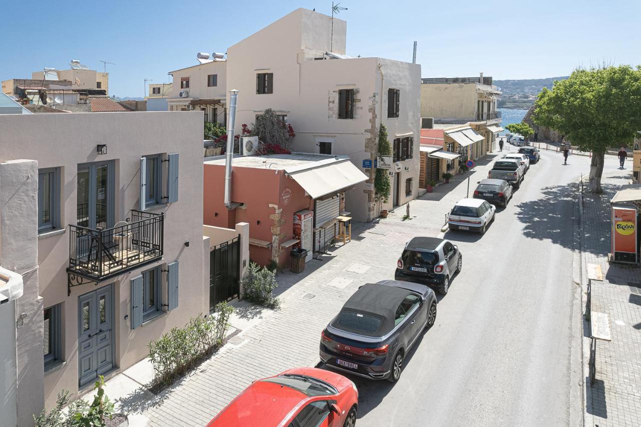 Living Chania (Crete)