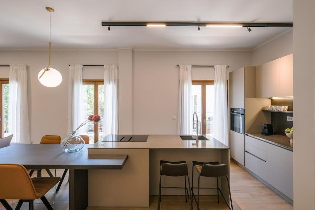 In Heart Of Old Town Saint Rocco's Chic Chania (Crete)