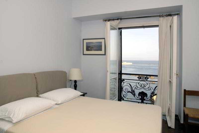 Doma Hotel