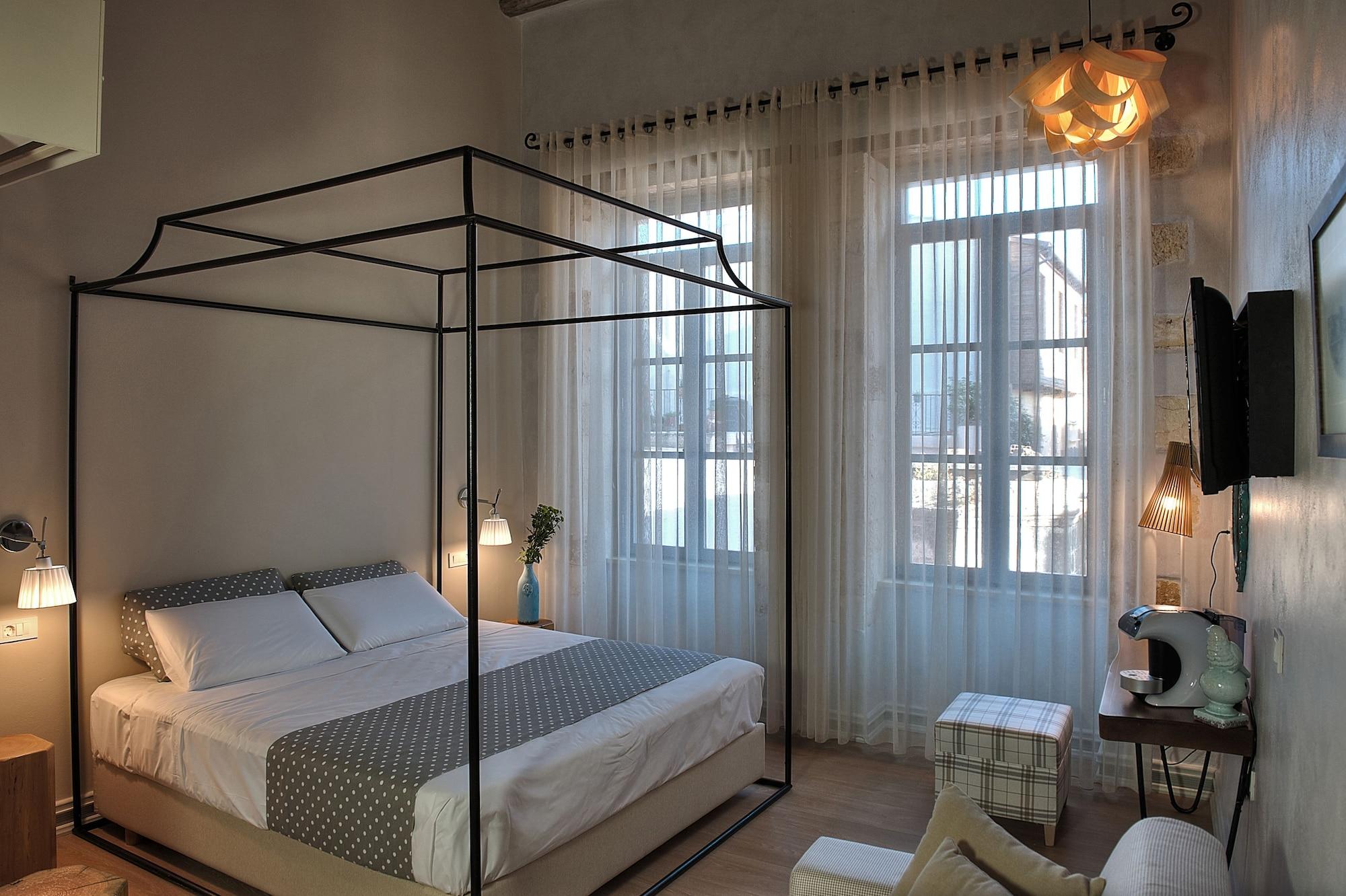 Hotel Elia Zampeliou 3*