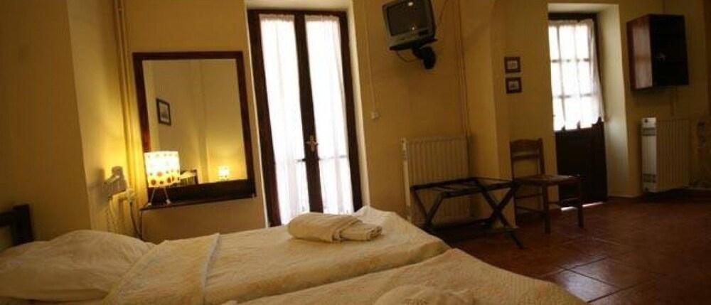 Aparthotel Iason
