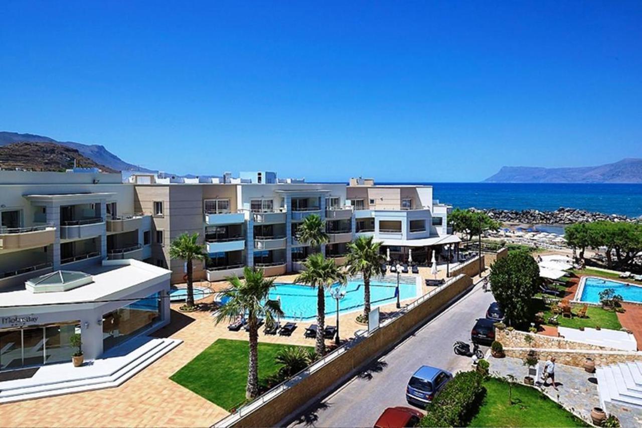 Molos Bay 4*