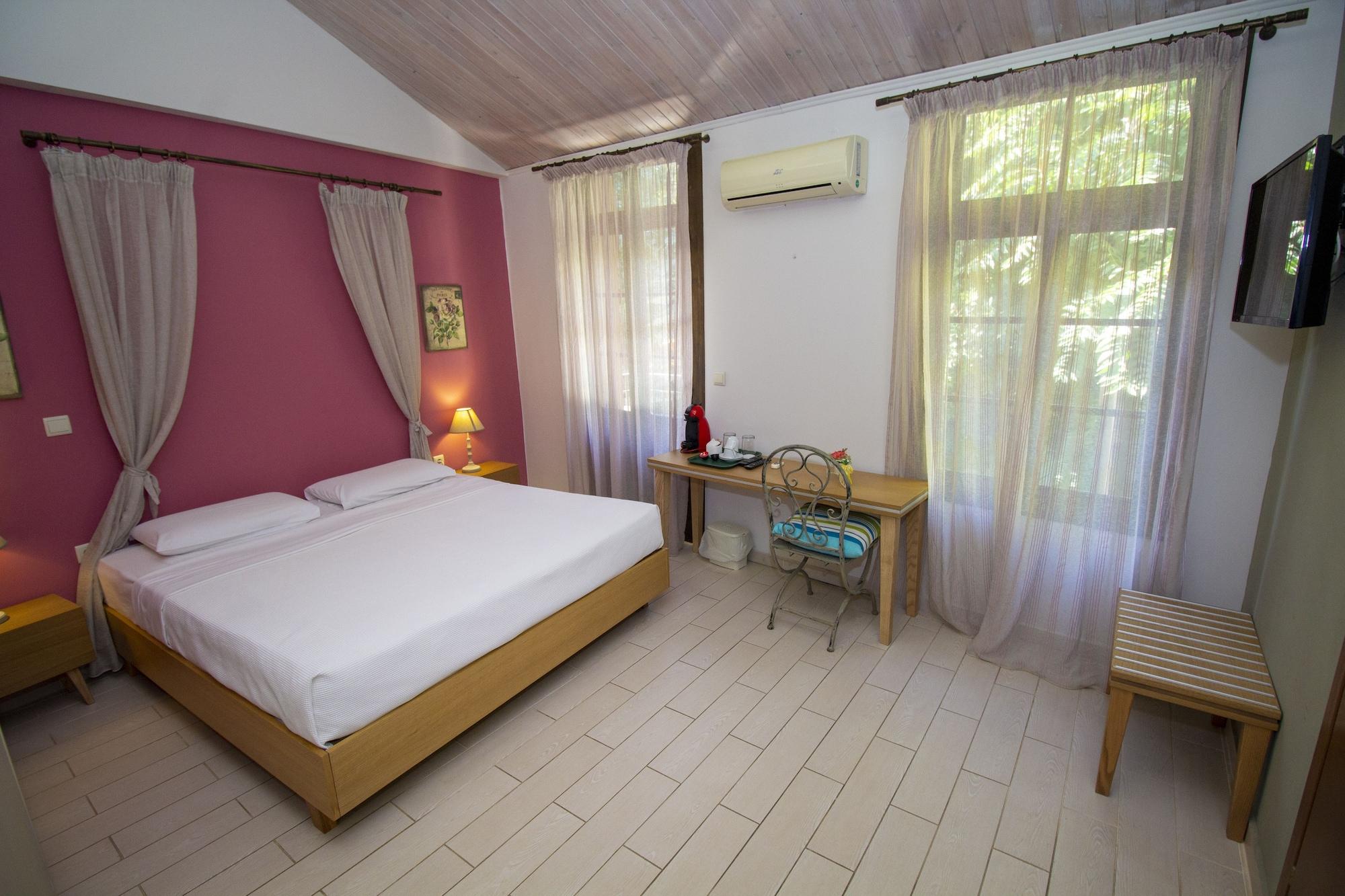 Elia Portou Apartment