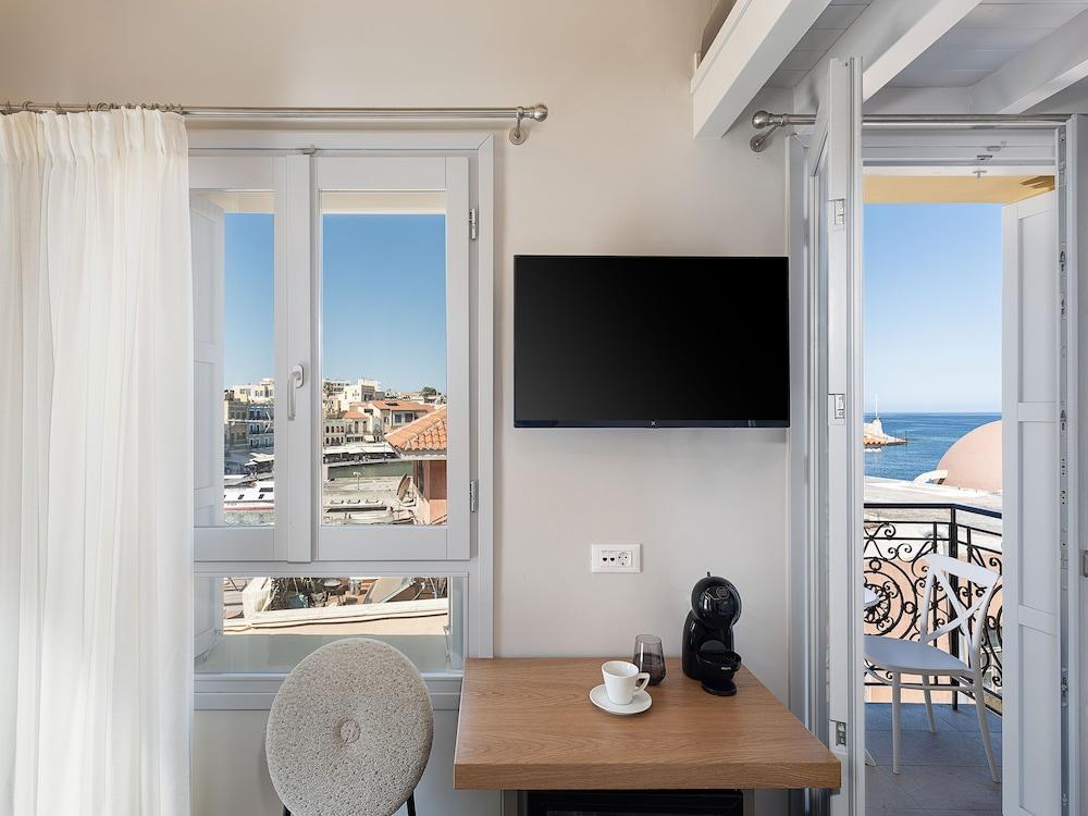 Apartment Elia Estia