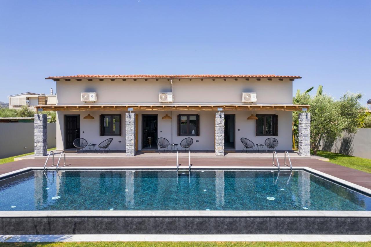 Eightyfour Living With Private Pool * Chania (Crete)