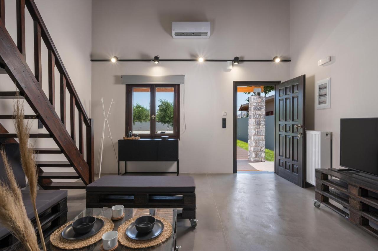 Eightyfour Living With Private Pool Villa *