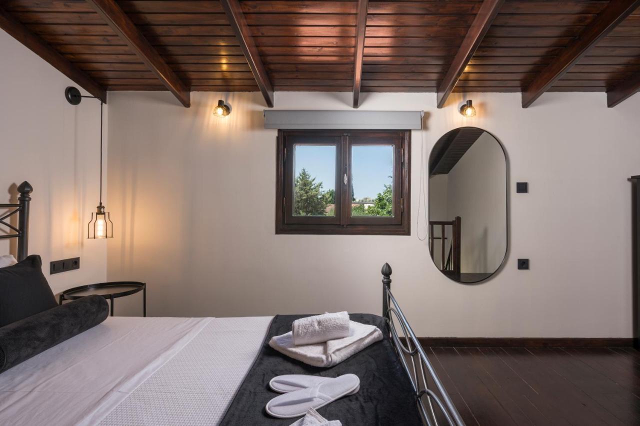 Eightyfour Living With Private Pool Villa Chania (Crete)