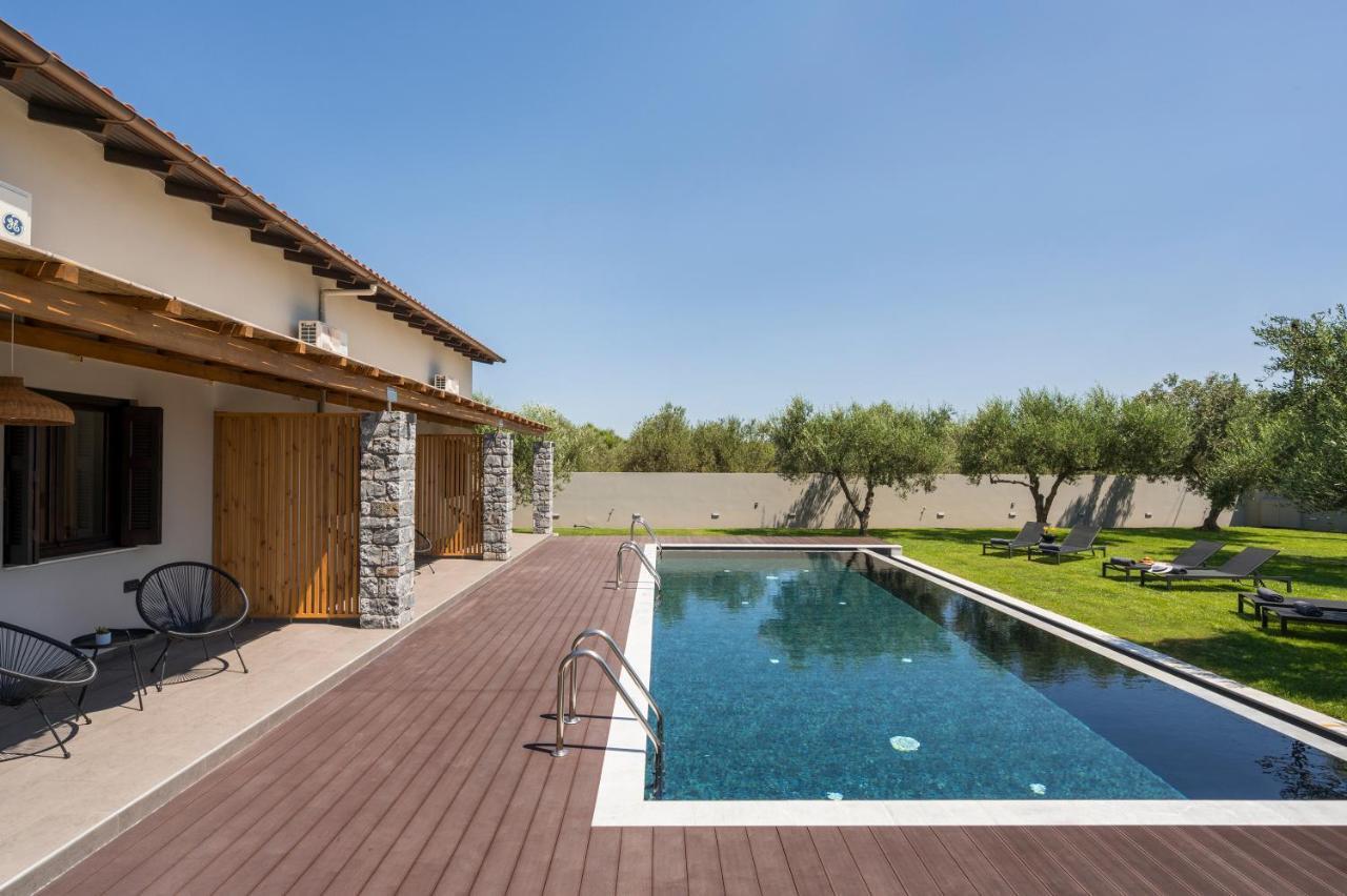 Eightyfour Living With Private Pool Villa *