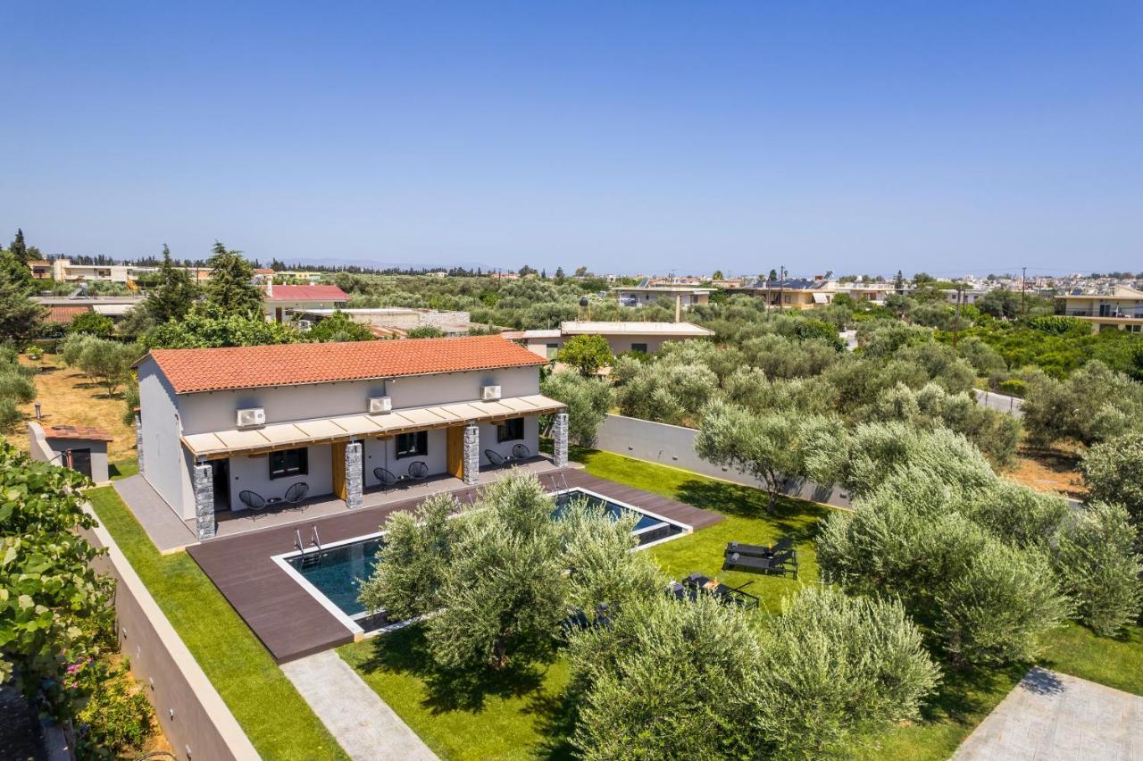 Eightyfour Living With Private Pool Villa