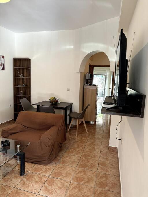 Apartment Tzo *