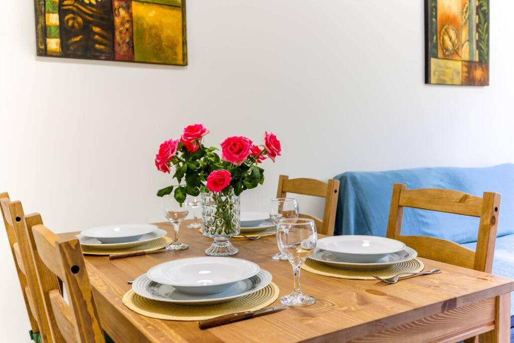 Apartment Dictamus