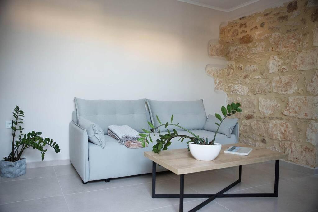 Myra House Holiday home *