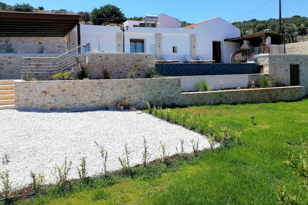Halepouri Chania (Crete)