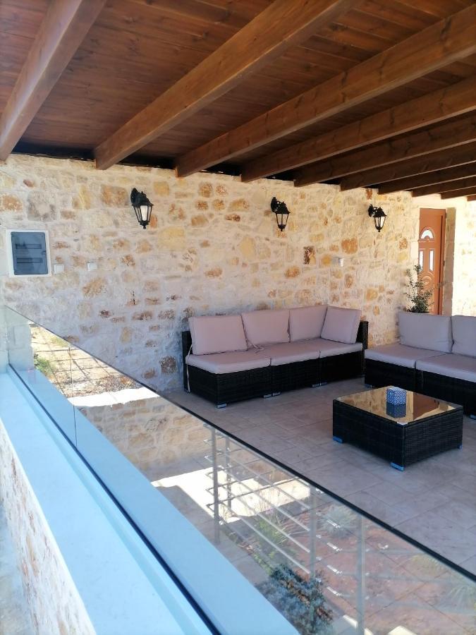 Villa Halepouri *