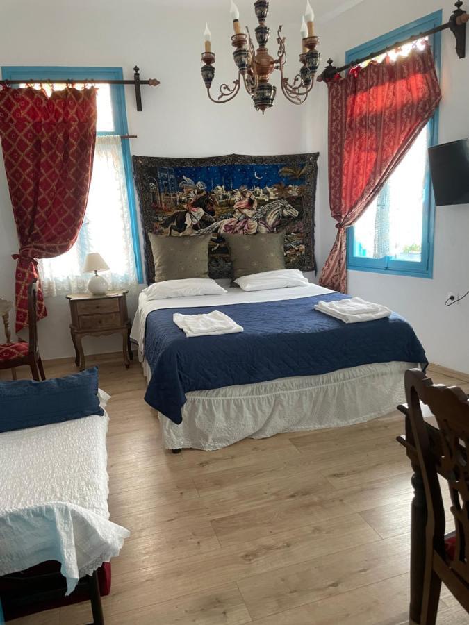 Dioni 2 Chrissi Akti Chania