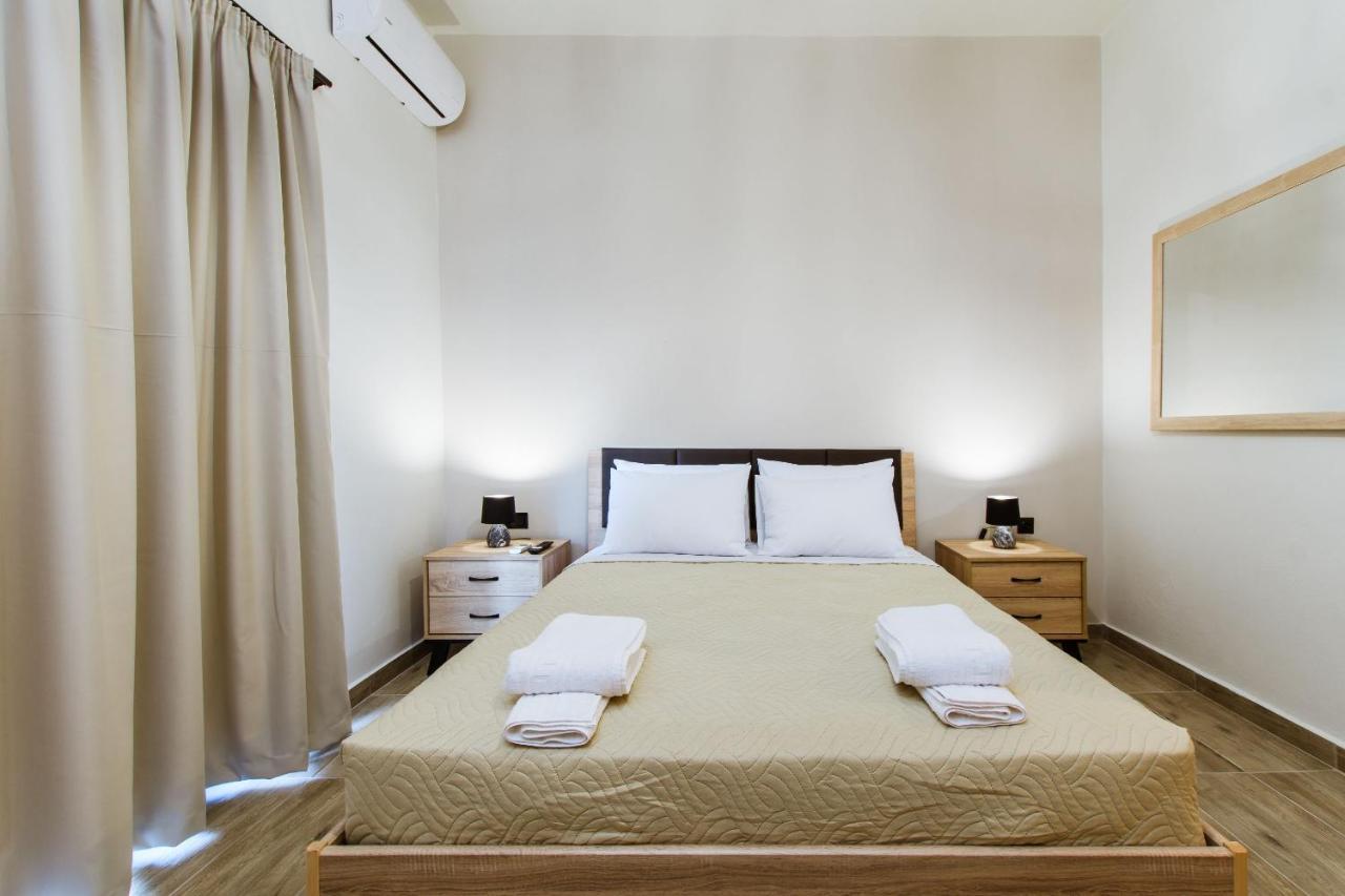 Apartment Krinis Next The Old Harbour Chania (Crete)