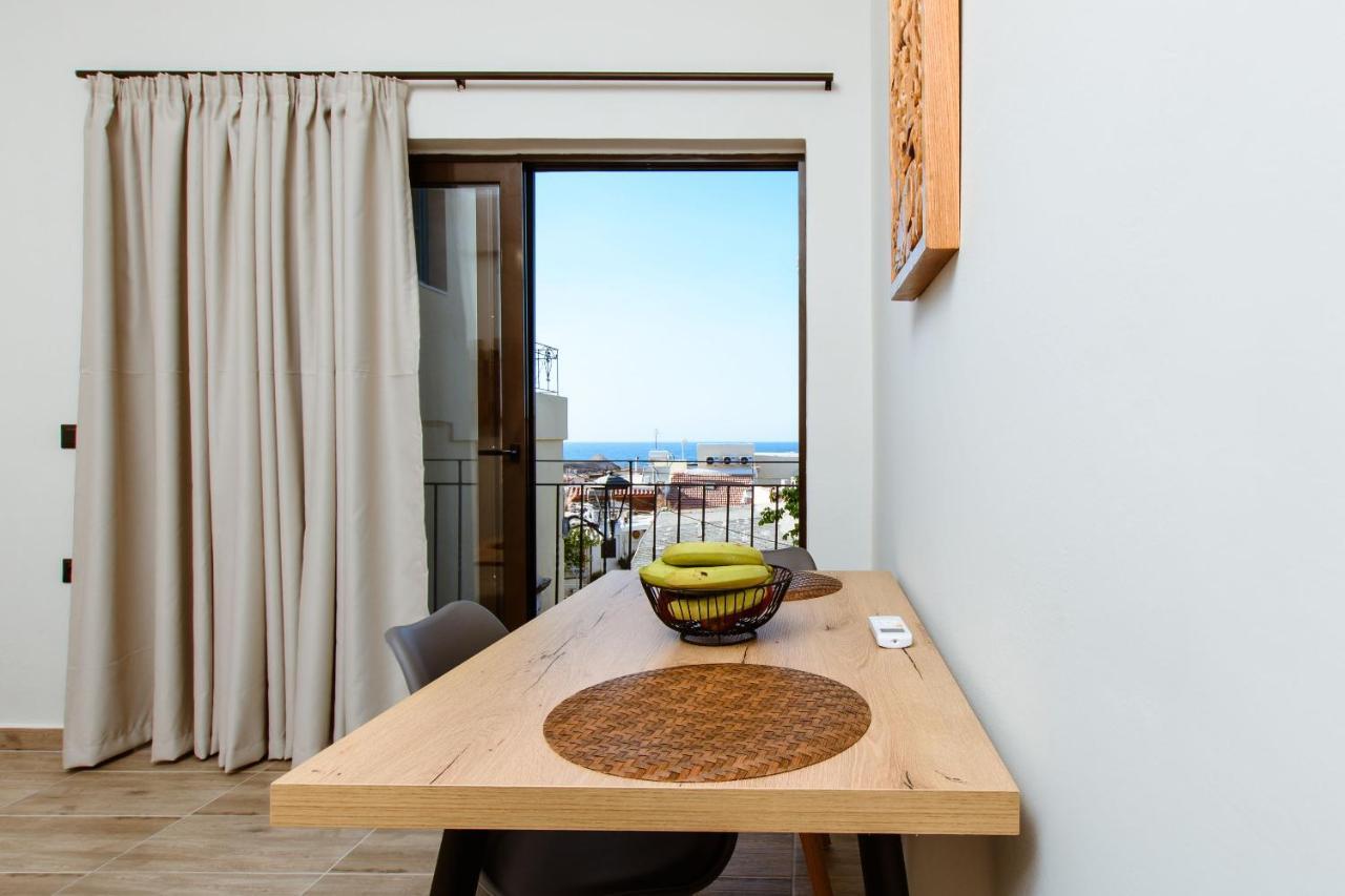 Apartment Krinis Next The Old Harbour Chania (Crete)