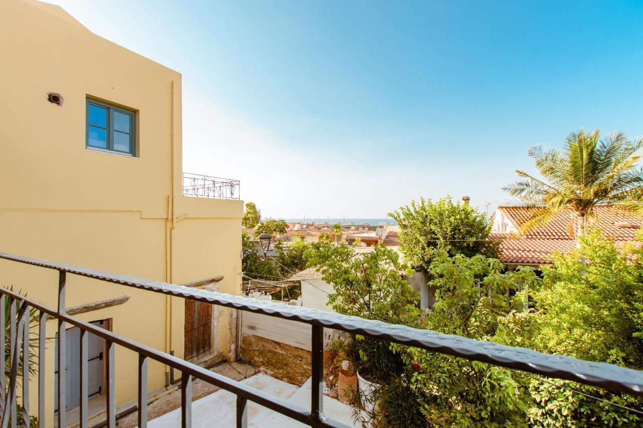 Apartment Krinis Next The Old Harbour Chania (Crete)