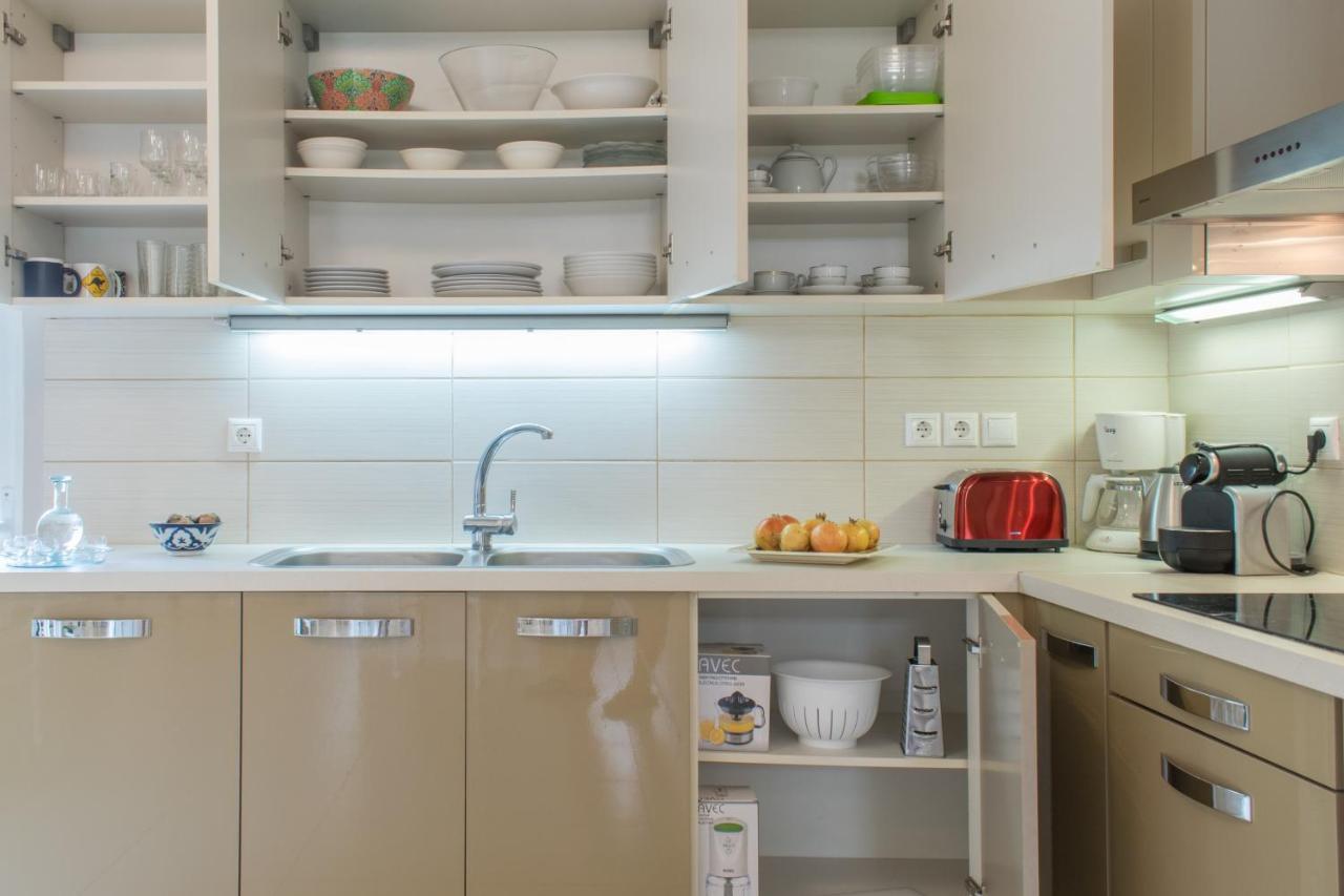 Blue Iris: Stylish Just 10 Minutes Walk From Old Town Chania Chania (Crete)