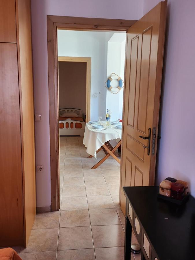 Apartment Nora In Almyrida