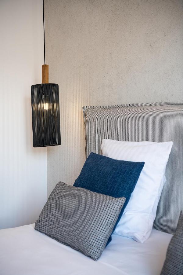Domi Luxury By Cura Collection