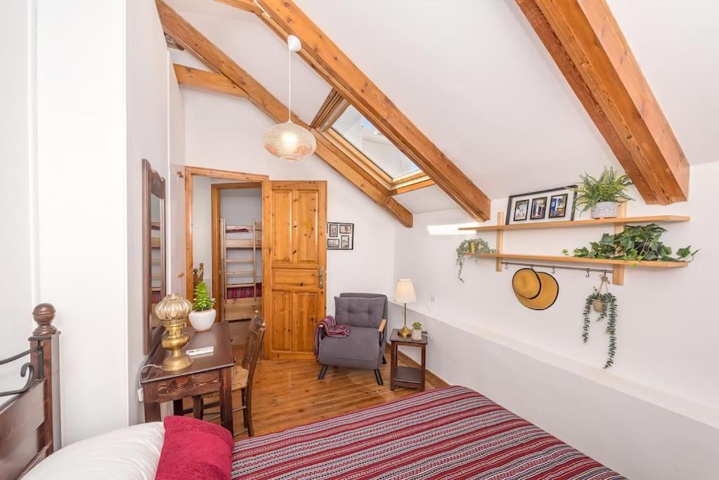 Yiayia's Place In Chania