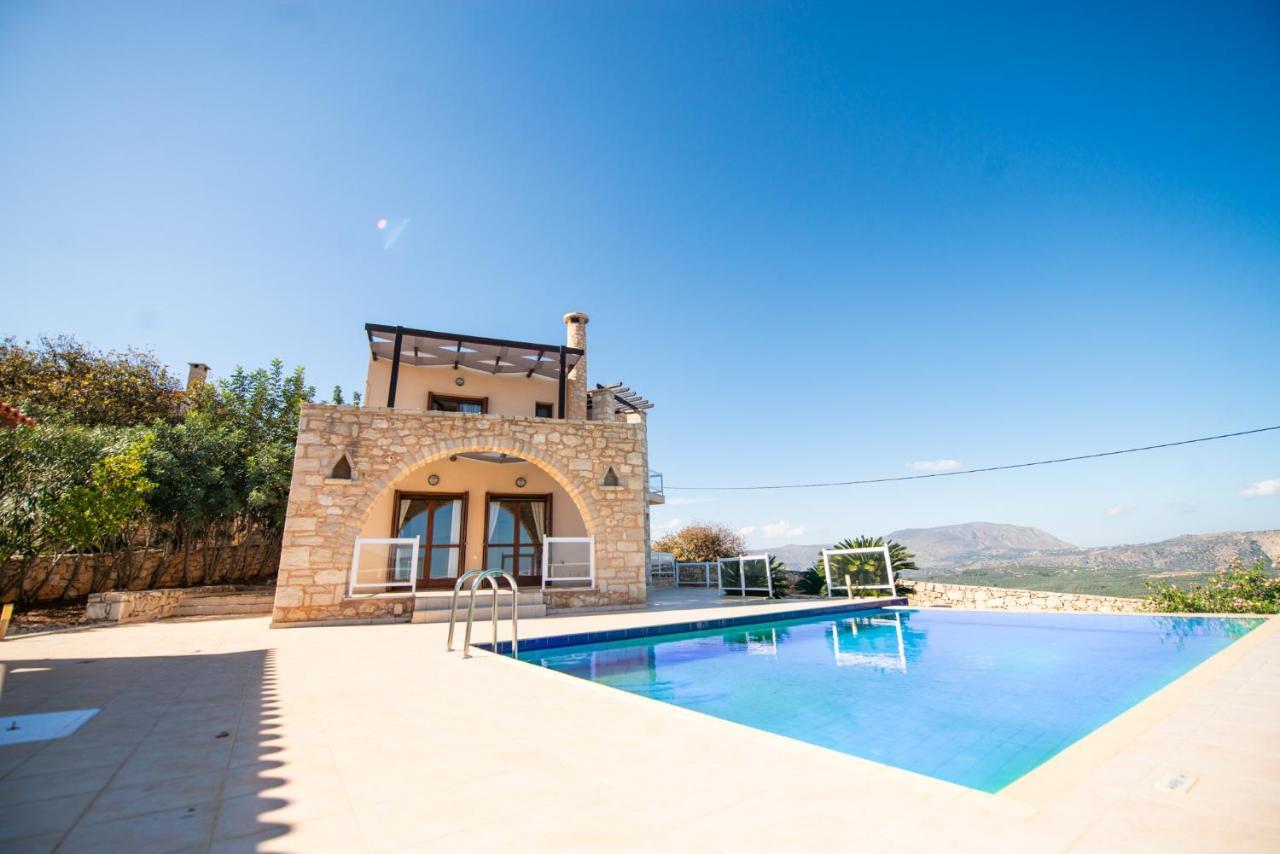 Anna Gaia - Tsivaras Villa