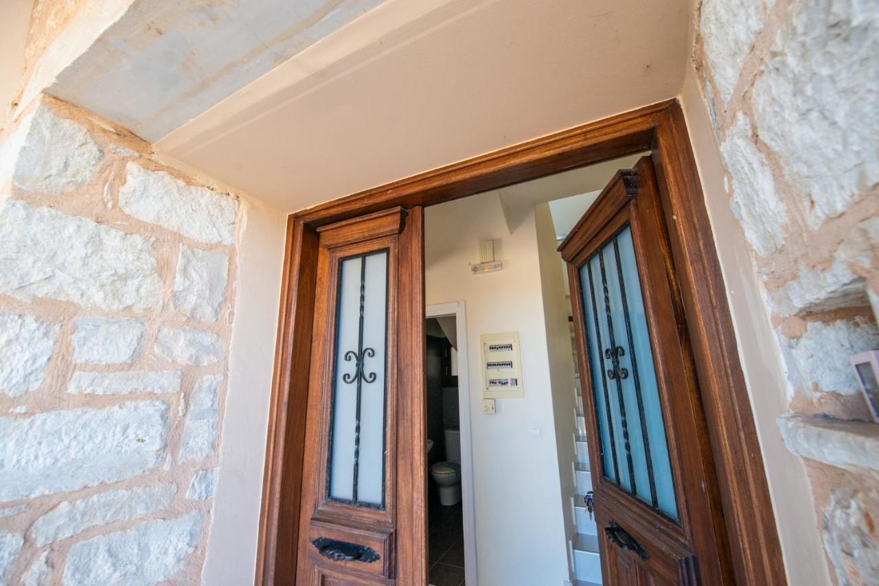 Anna Gaia - Tsivaras Villa Chania (Crete)