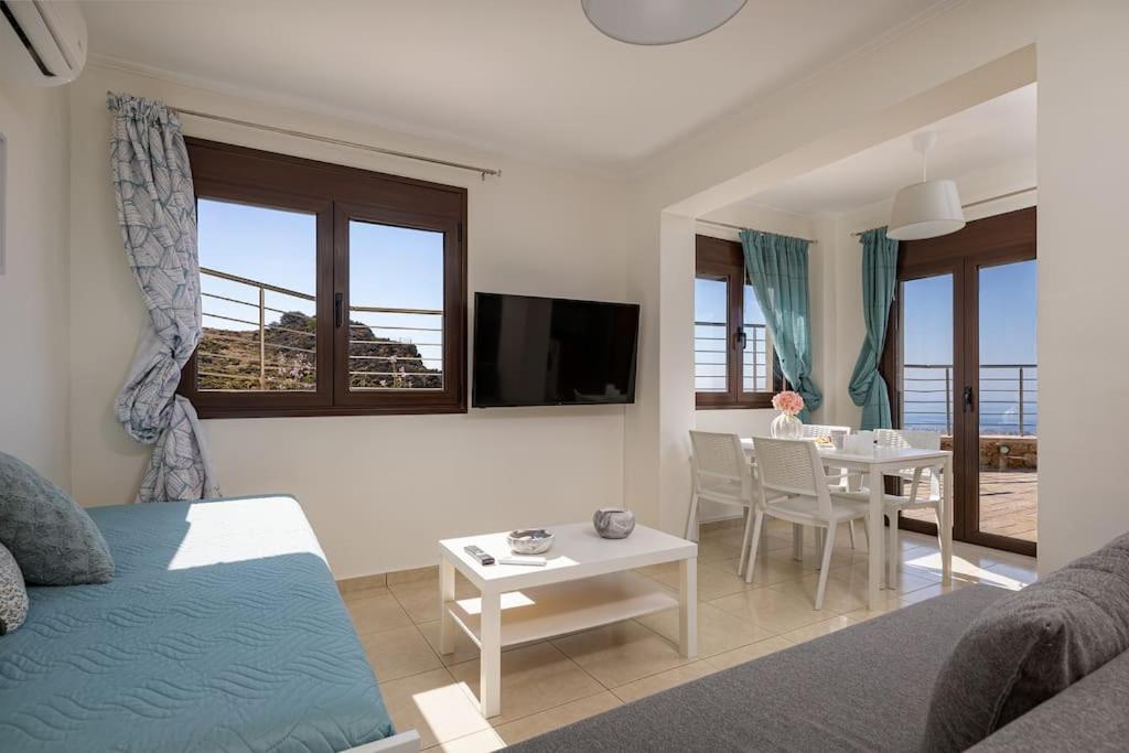 Lia With Private Eco Pool - Amazing View Apartment