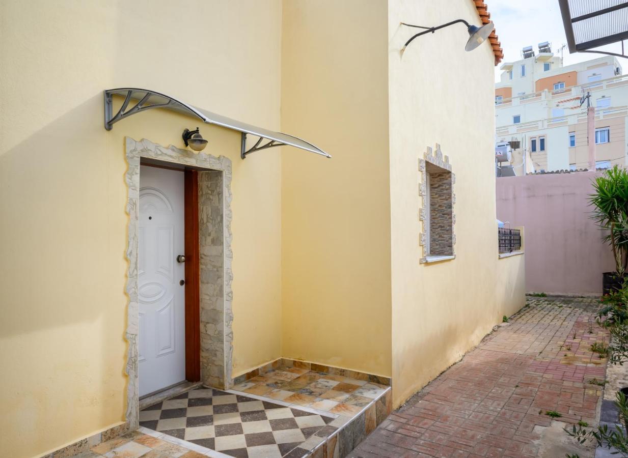 Holiday home Matzi House