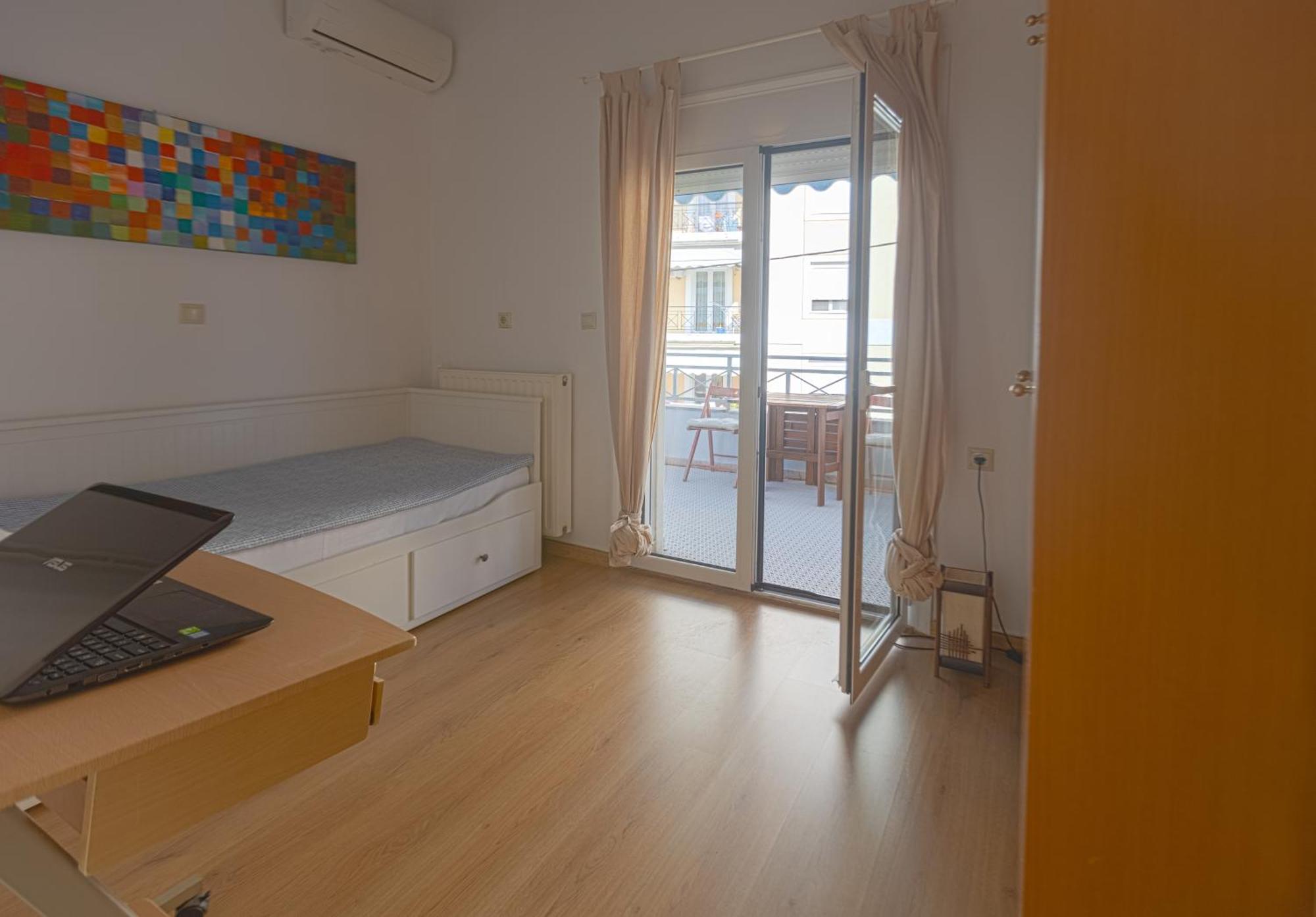 Apartment In And Out