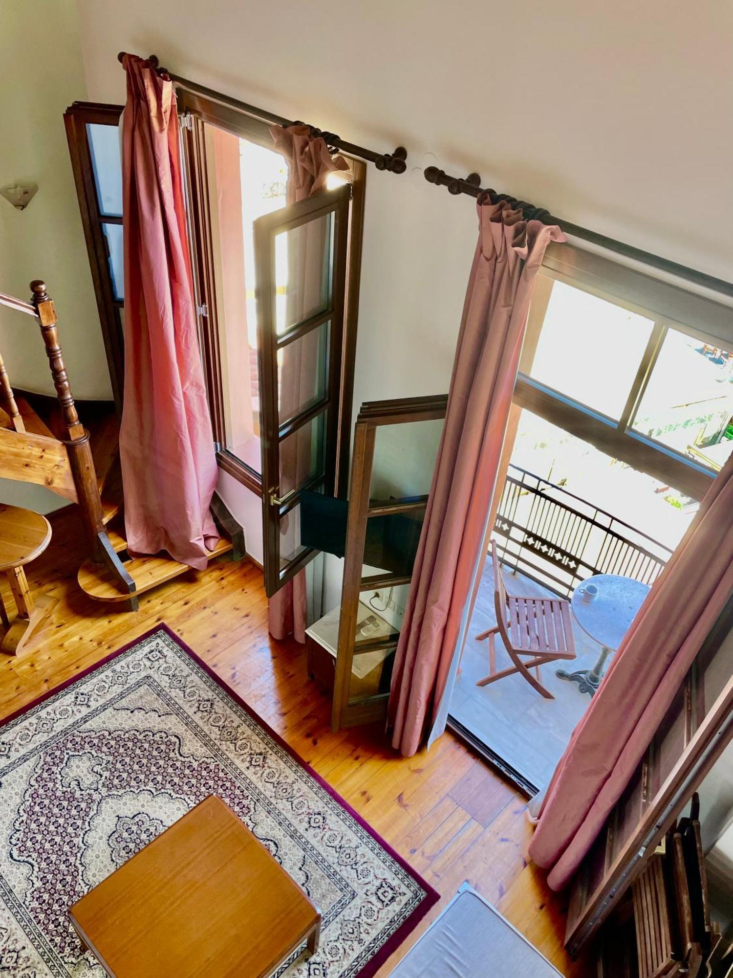 Erietta Hotel