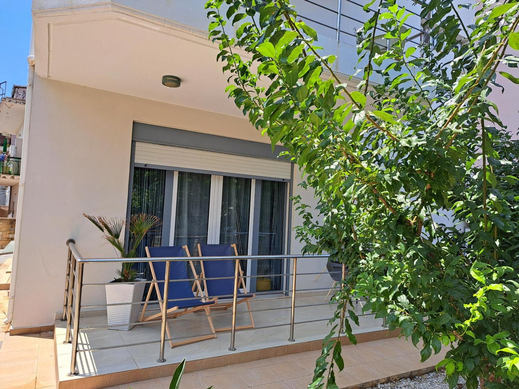 Chania Sweet Ground-floor Chrissi Akti Chania