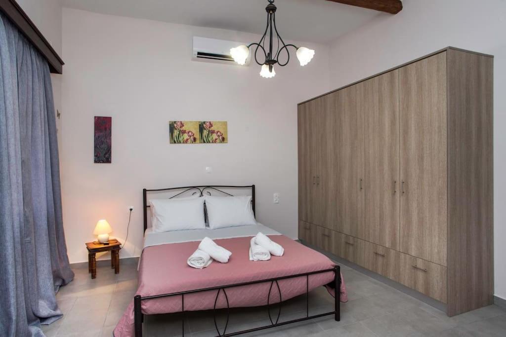 Vakantiehuis Kalliston House With A Yard Chania (Crete)