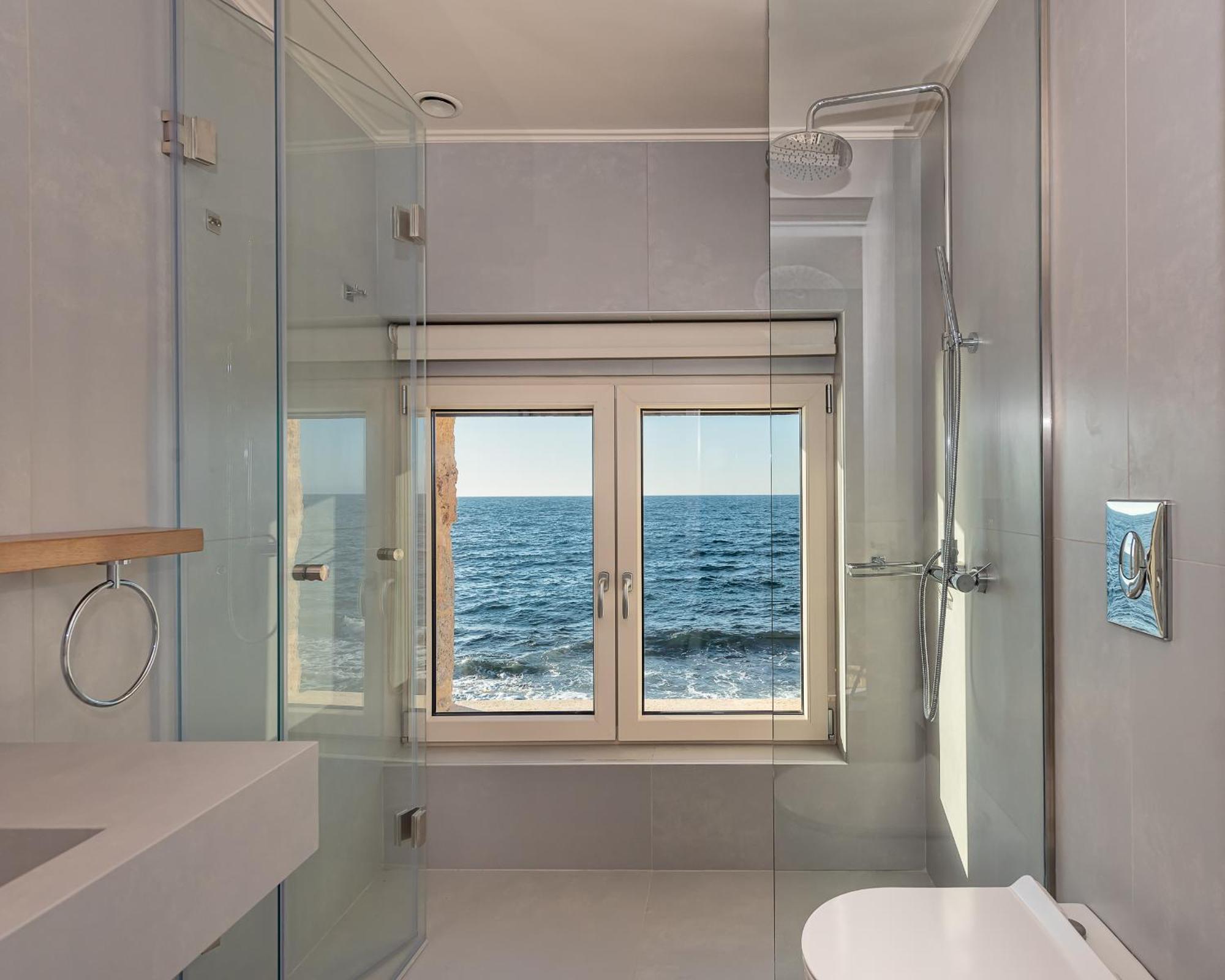 Hippocampo Waterfront Villa