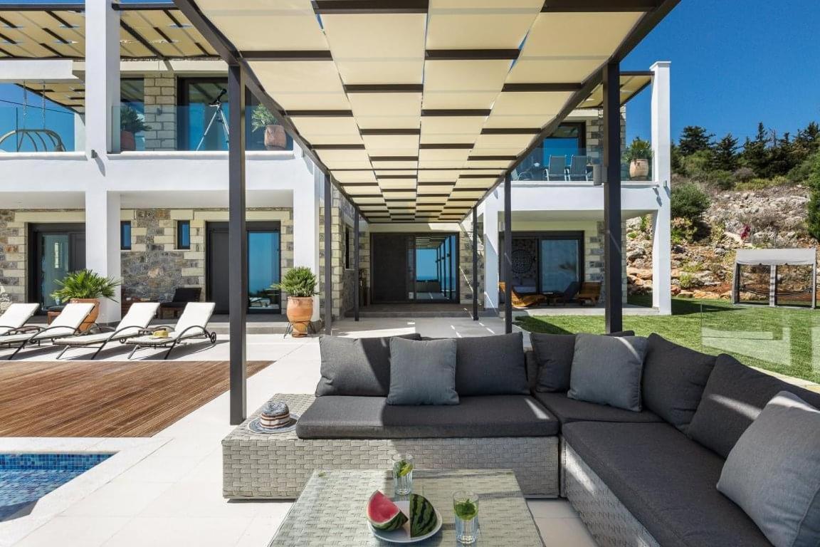 Blueskyline Owner's Listing, By Hellocrete Villa
