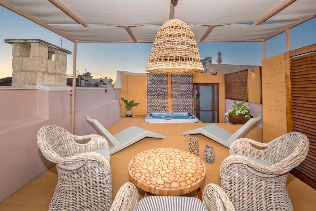 Appartement Amazing With Private Outdoor Jacuzzi!!