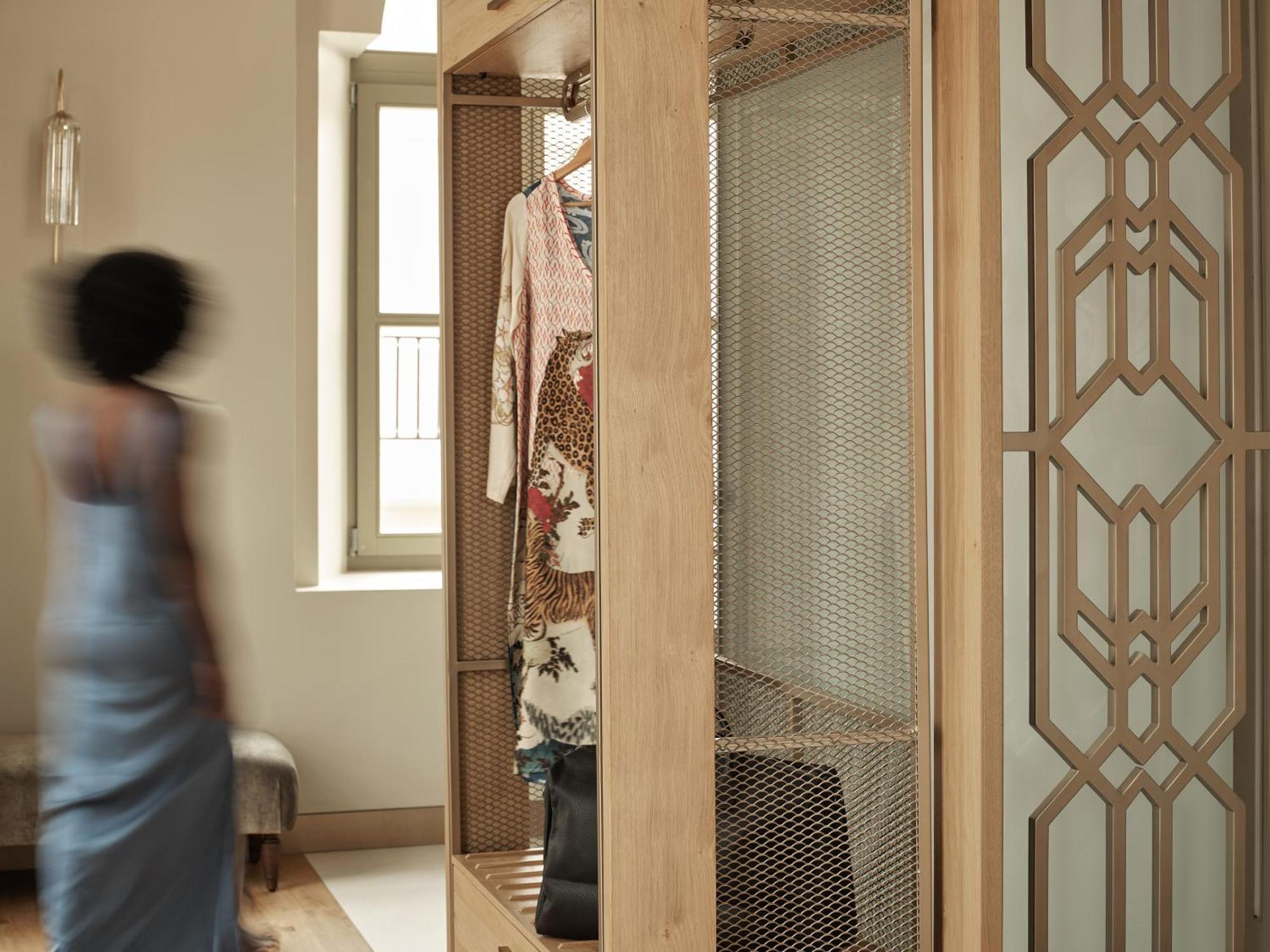 Domus Blanc Boutique