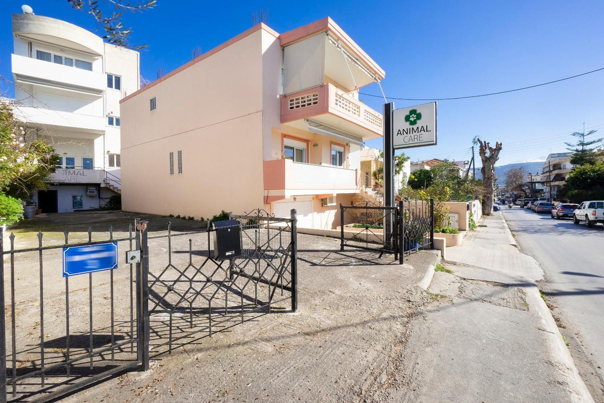 Apartment Purple Chania *