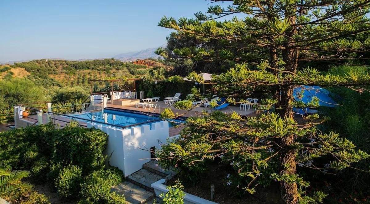 Cretan Castle Villa *