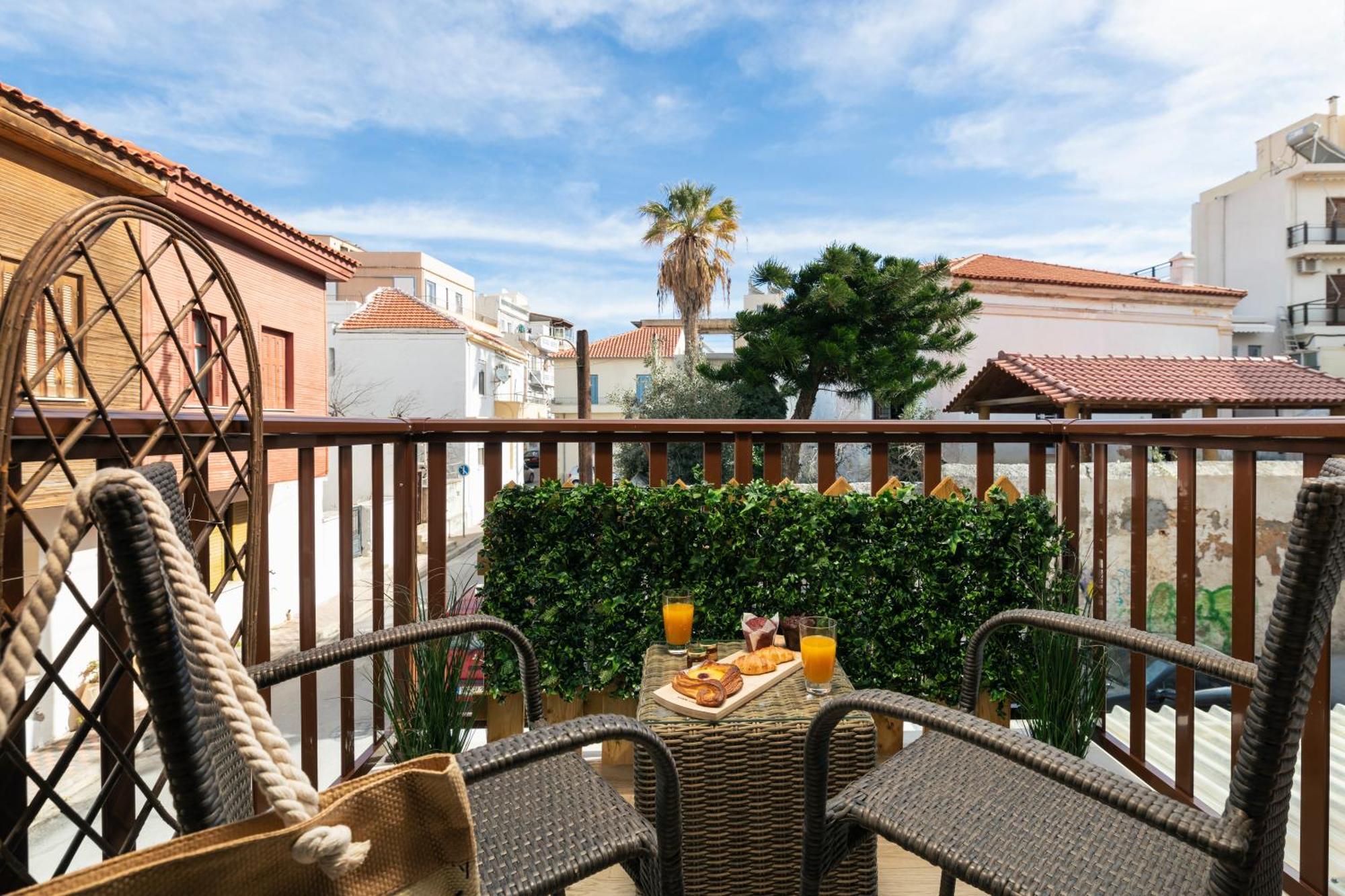 Modernpastel Studio-near Old Port Apartment Chania (Crete)