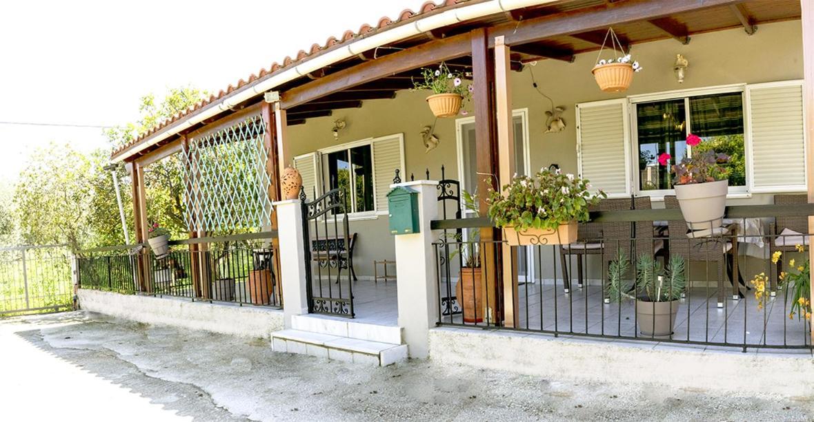 Holiday home House Beside Lemon Tree *